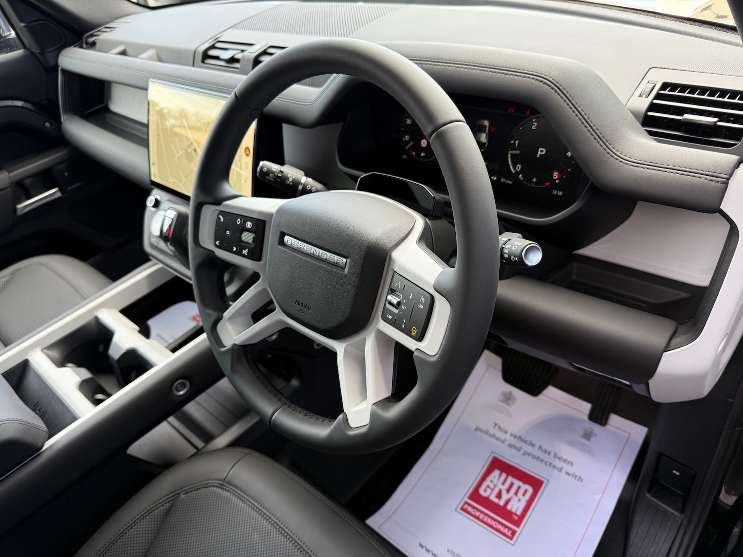 Used Land Rover Defender 2025 for sale - 76741408: Photo 9