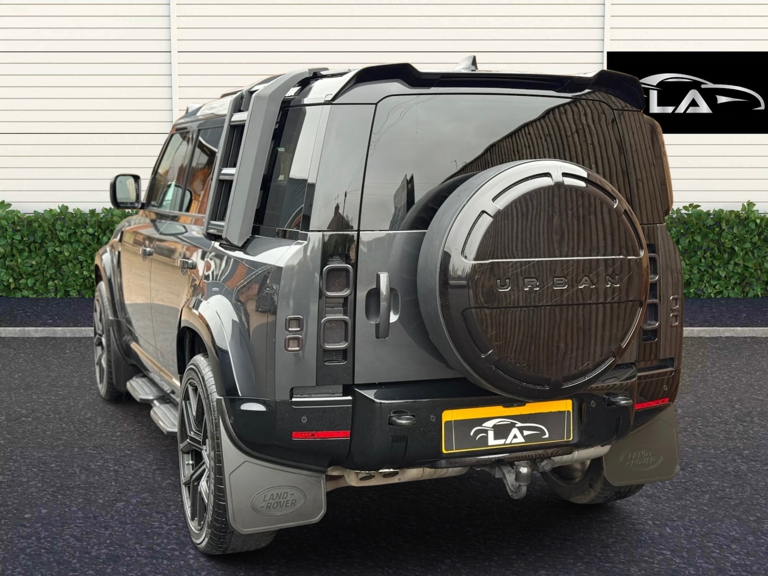 Used Land Rover Defender 2024 for sale - 76578277: Photo 6