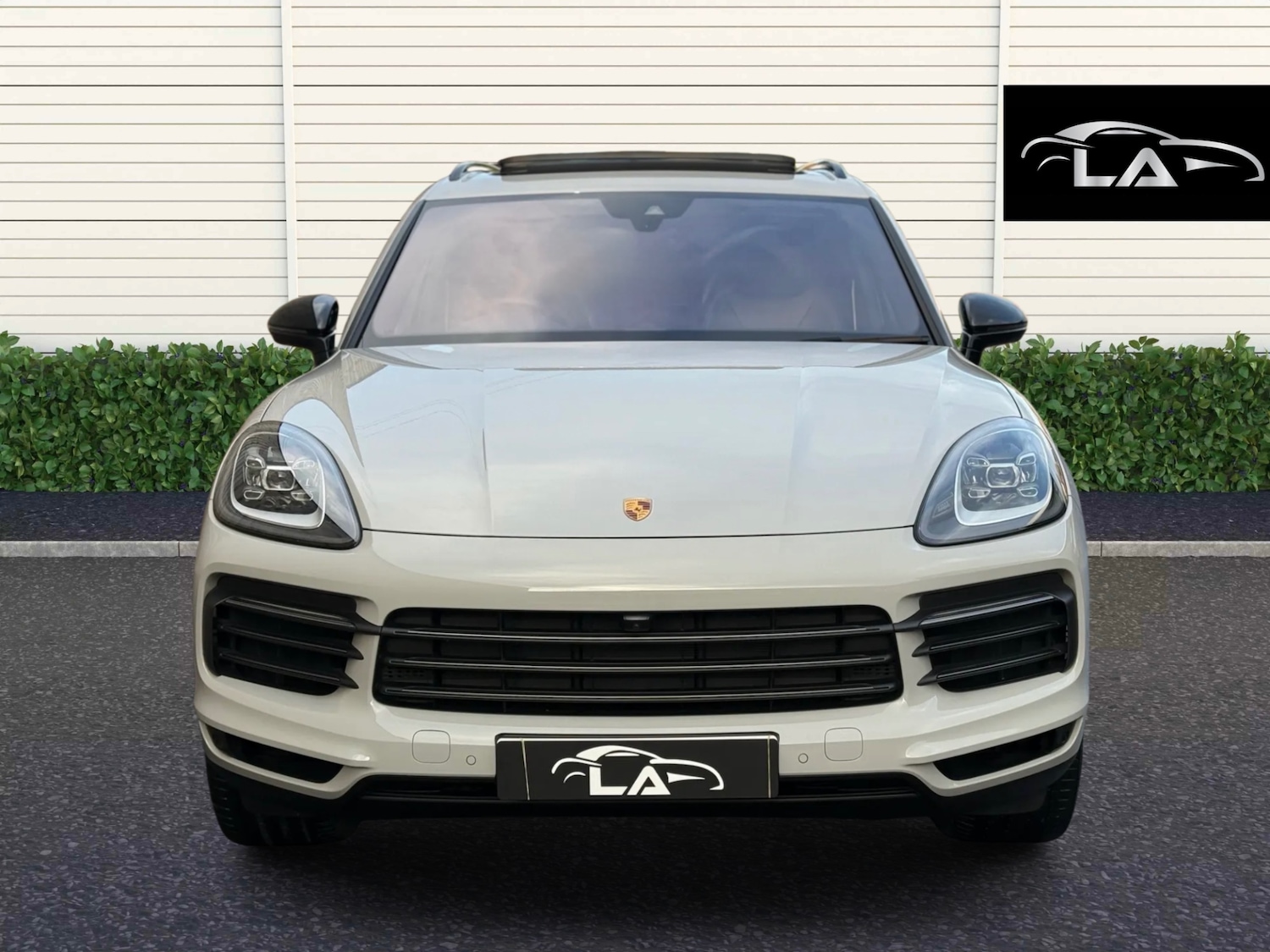 Used Porsche Cayenne 2023 for sale - 76364896: Photo 4