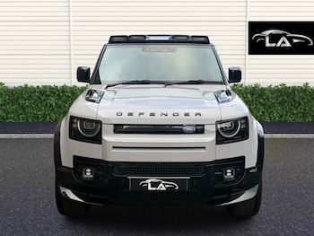 Used Land Rover Defender 2026 for sale - 79335754: Photo