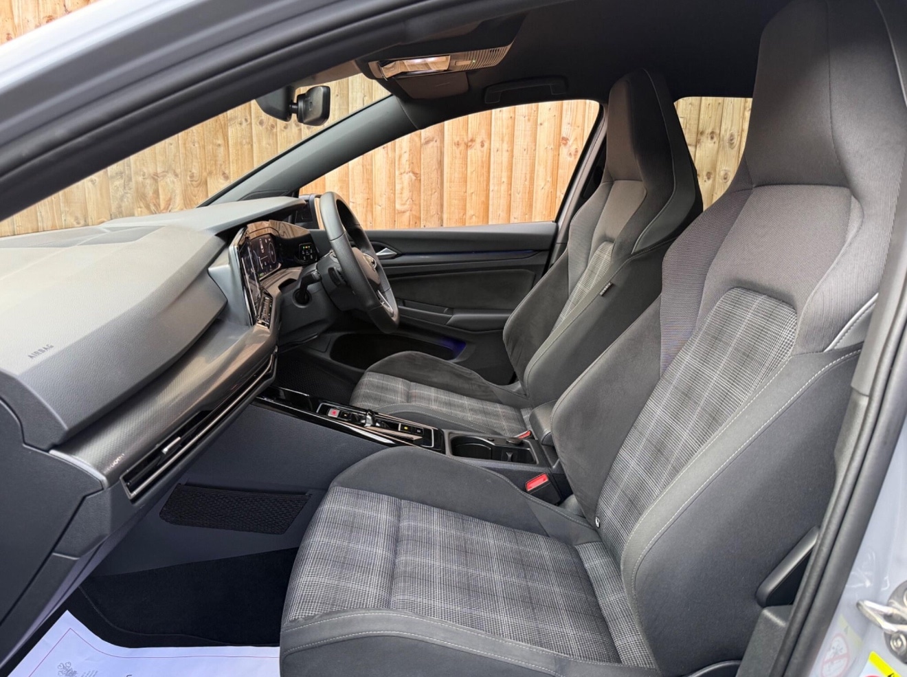 Used Volkswagen Golf 2024 for sale - 77906174: Photo 11