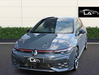 Used Volkswagen Golf 2024 for sale - 76738613: Photo