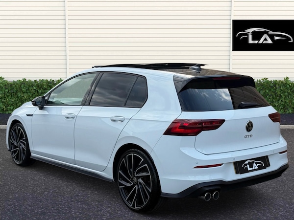 Used Volkswagen Golf 2024 for sale - 75207931: Photo 5