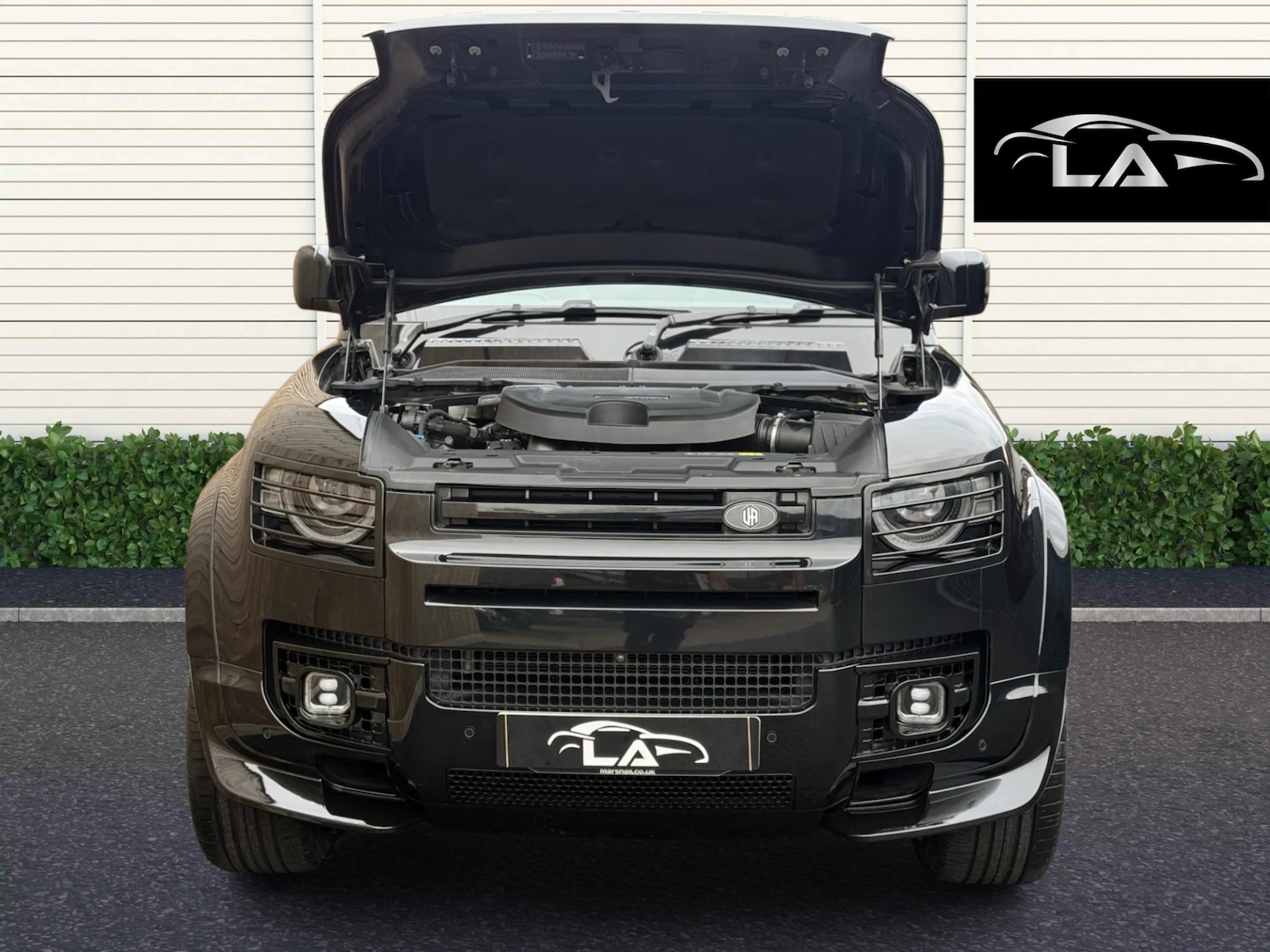 Used Land Rover Defender 2024 for sale - 76725461: Photo 13