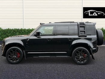 Used Land Rover Defender 2024 for sale - 76725461: Photo