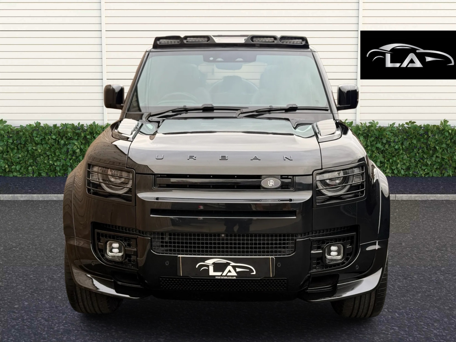 Used Land Rover Defender 2024 for sale - 76725461: Photo 4