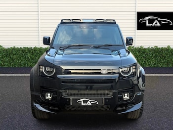 Used Land Rover Defender 2026 for sale - 77974795: Photo