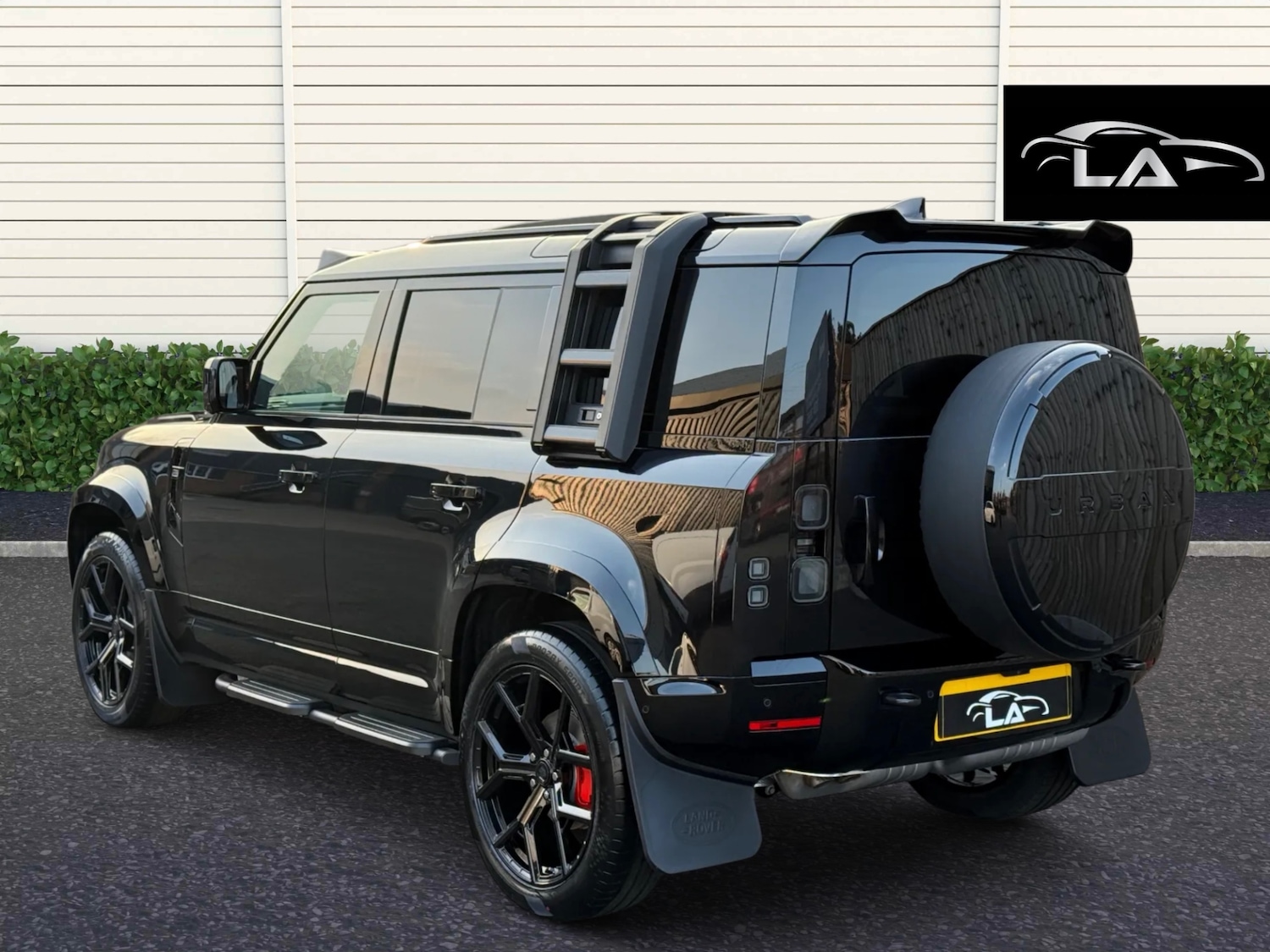 Used Land Rover Defender 2026 for sale - 77974795: Photo 5