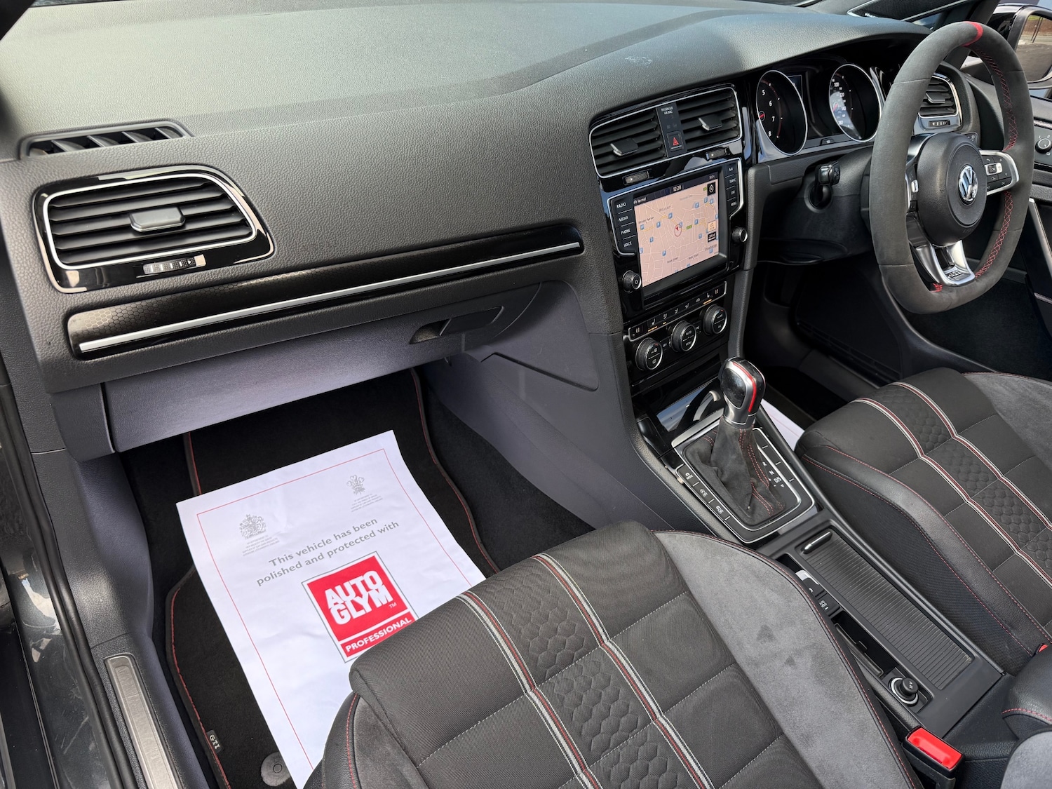 Used Volkswagen Golf 2017 for sale - 76368408: Photo 10