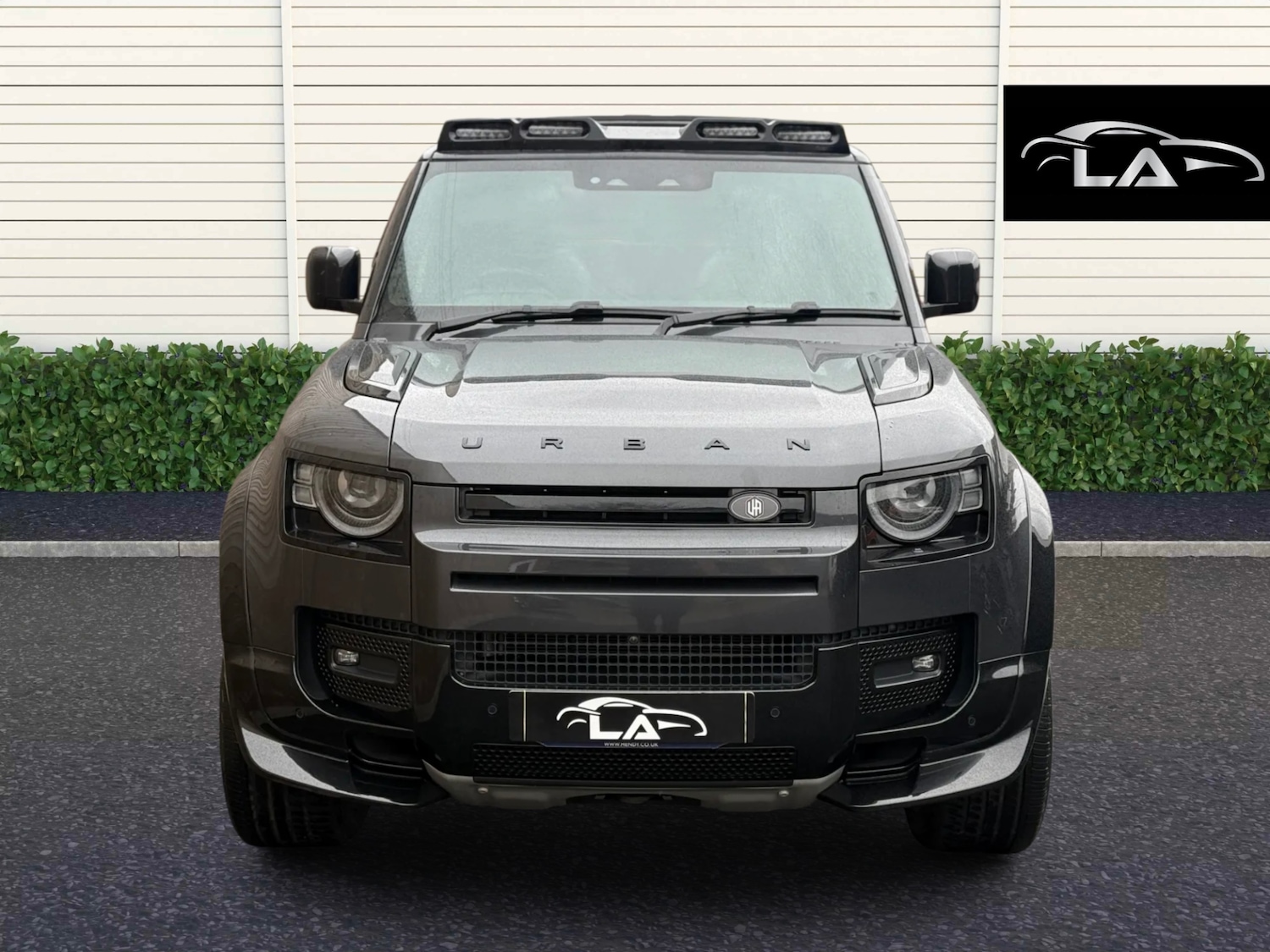 Used Land Rover Defender 2025 for sale - 77848752: Photo 4