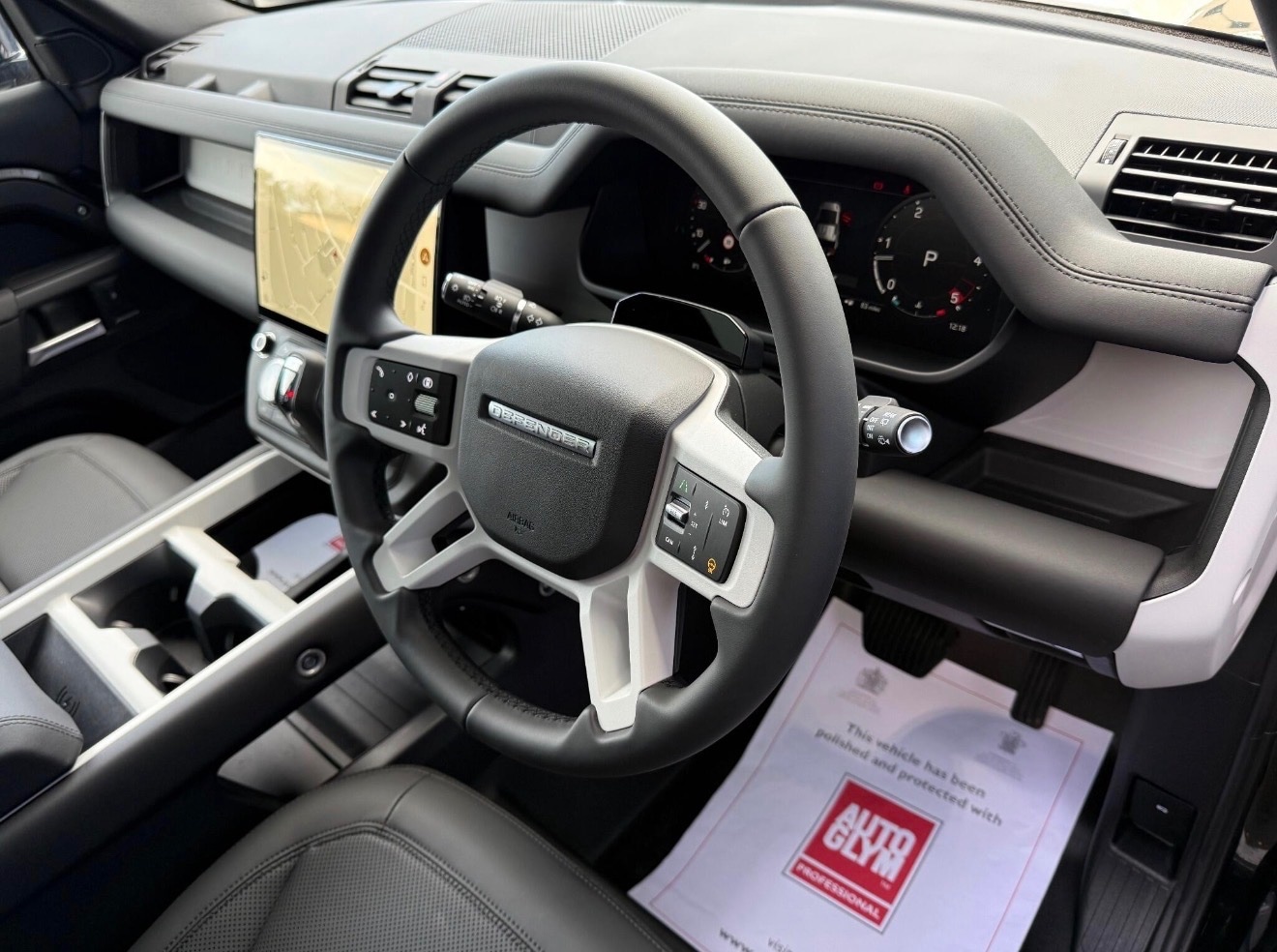 Used Land Rover Defender 2025 for sale - 77045789: Photo 9