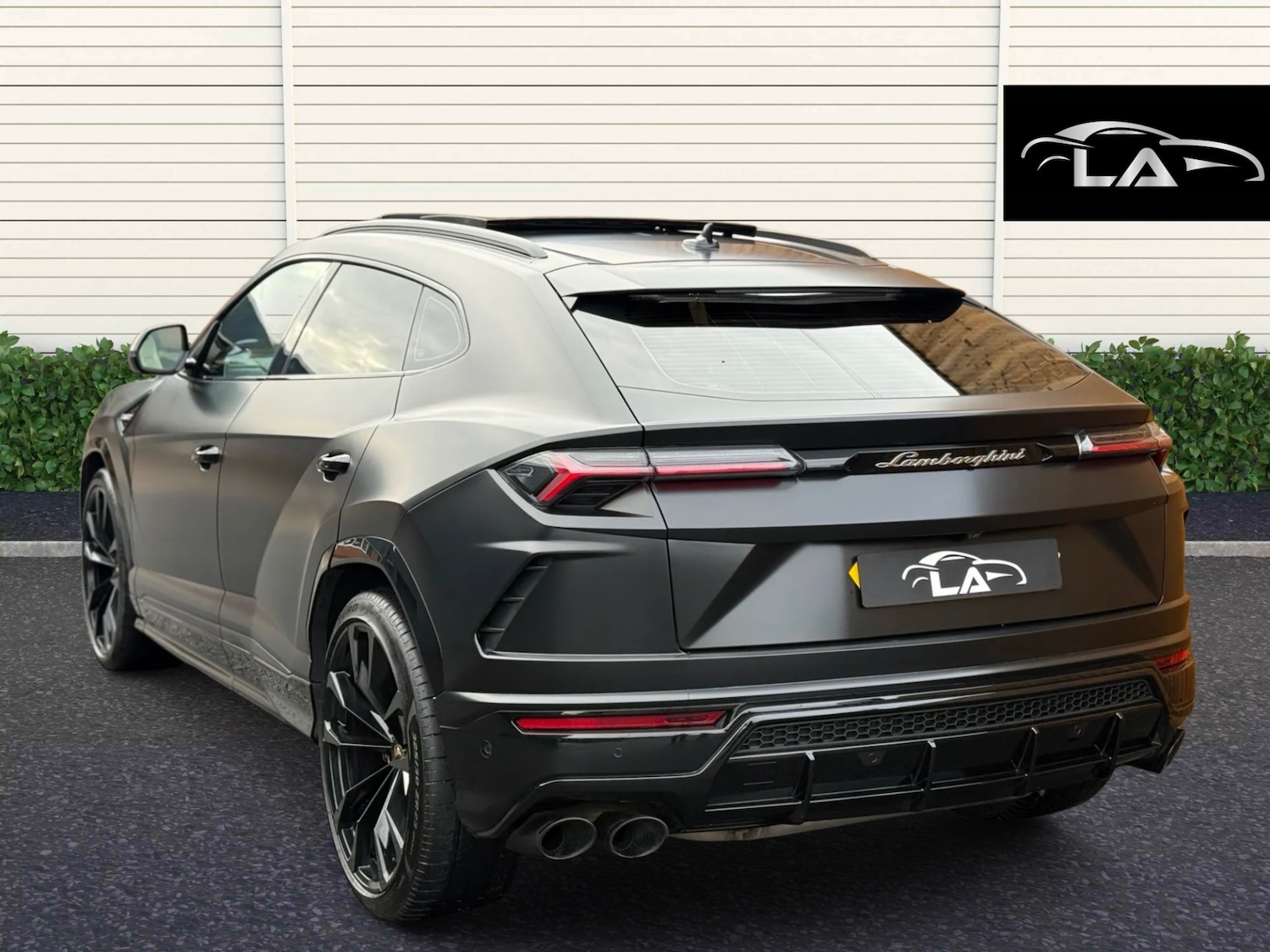 Used Lamborghini Urus 2019 for sale - 77180089: Photo 6