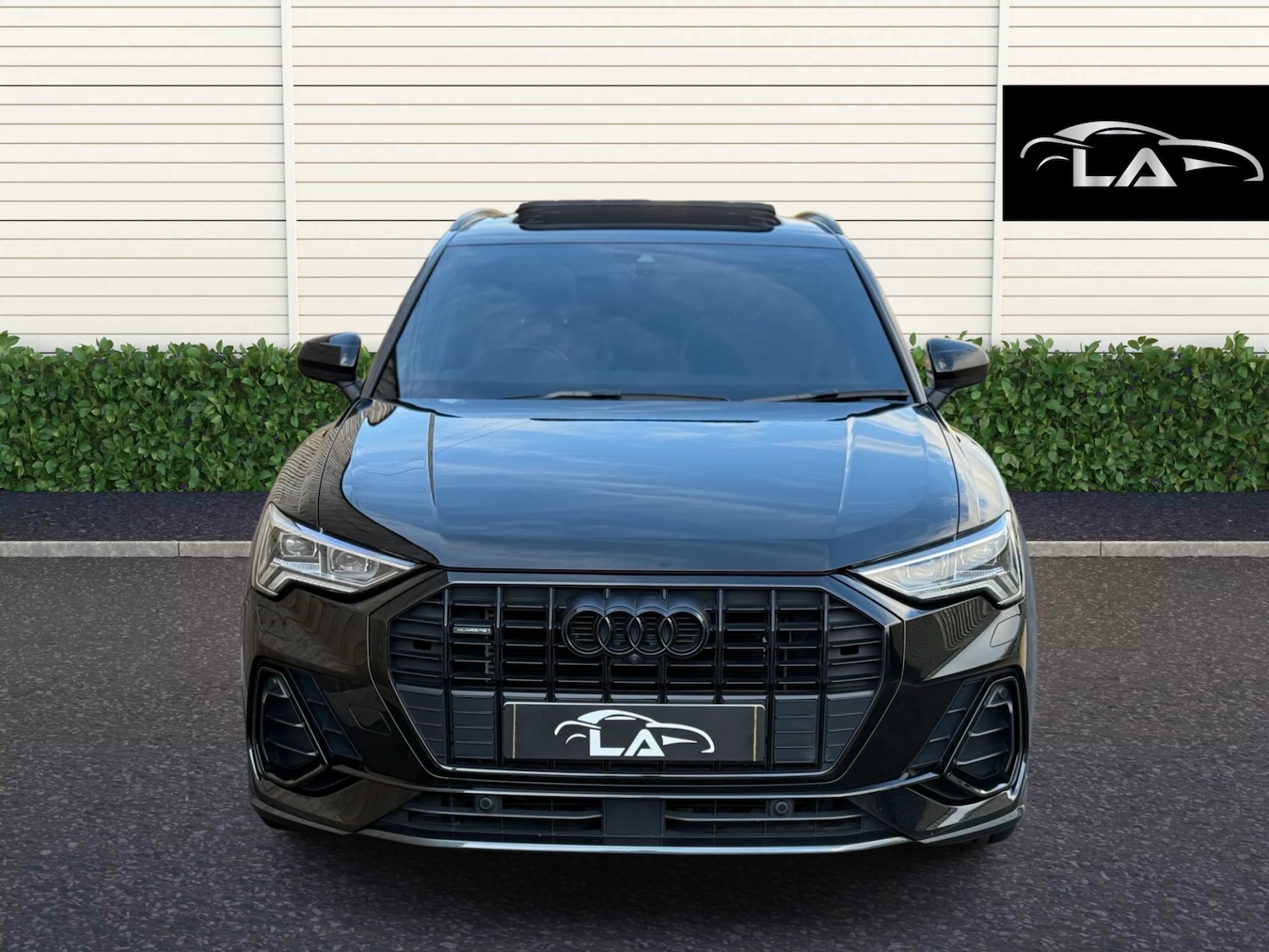 Used Audi Q3 2019 for sale - 78097308: Photo 4