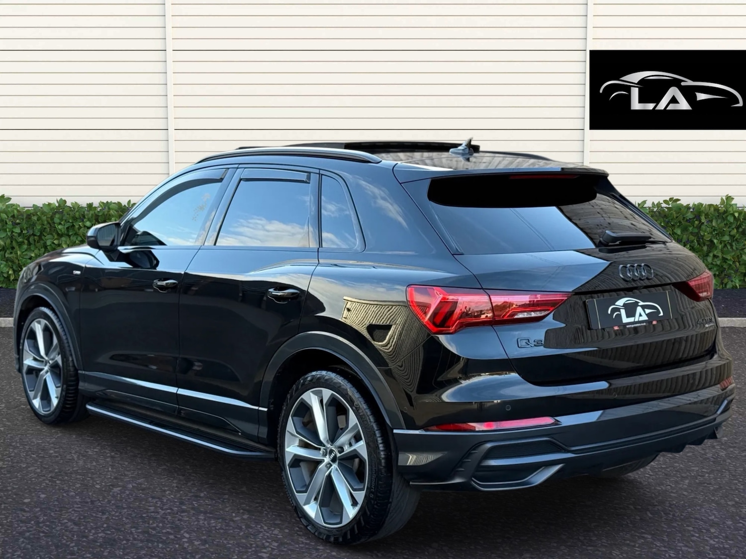 Used Audi Q3 2019 for sale - 78097308: Photo 5