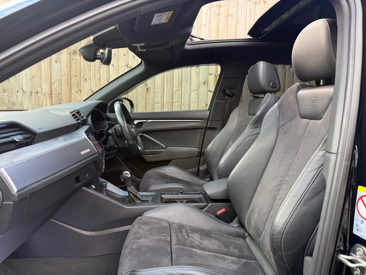 Used Audi Q3 2019 for sale - 78097308: Photo 8