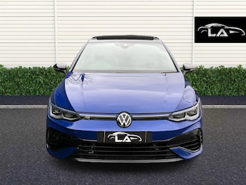 Used Volkswagen Golf 2024 for sale - 75872984: Photo