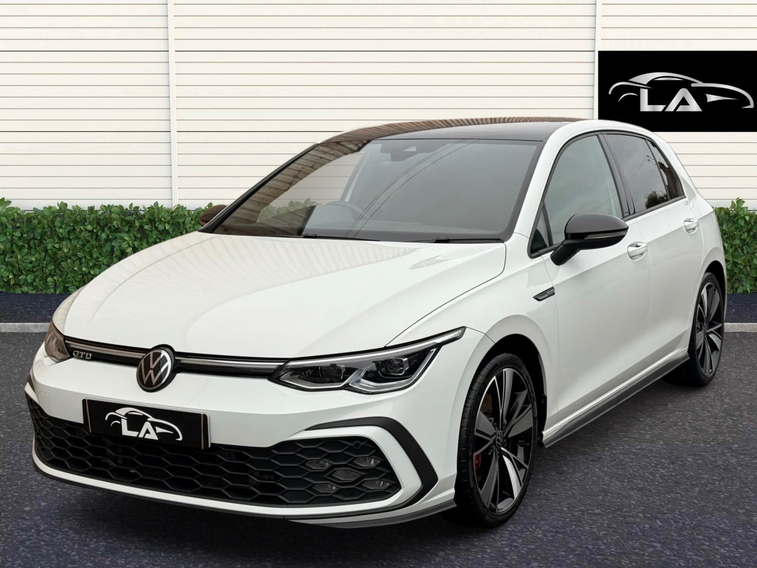 Used Volkswagen Golf 2024 for sale - 76221959: Photo 1