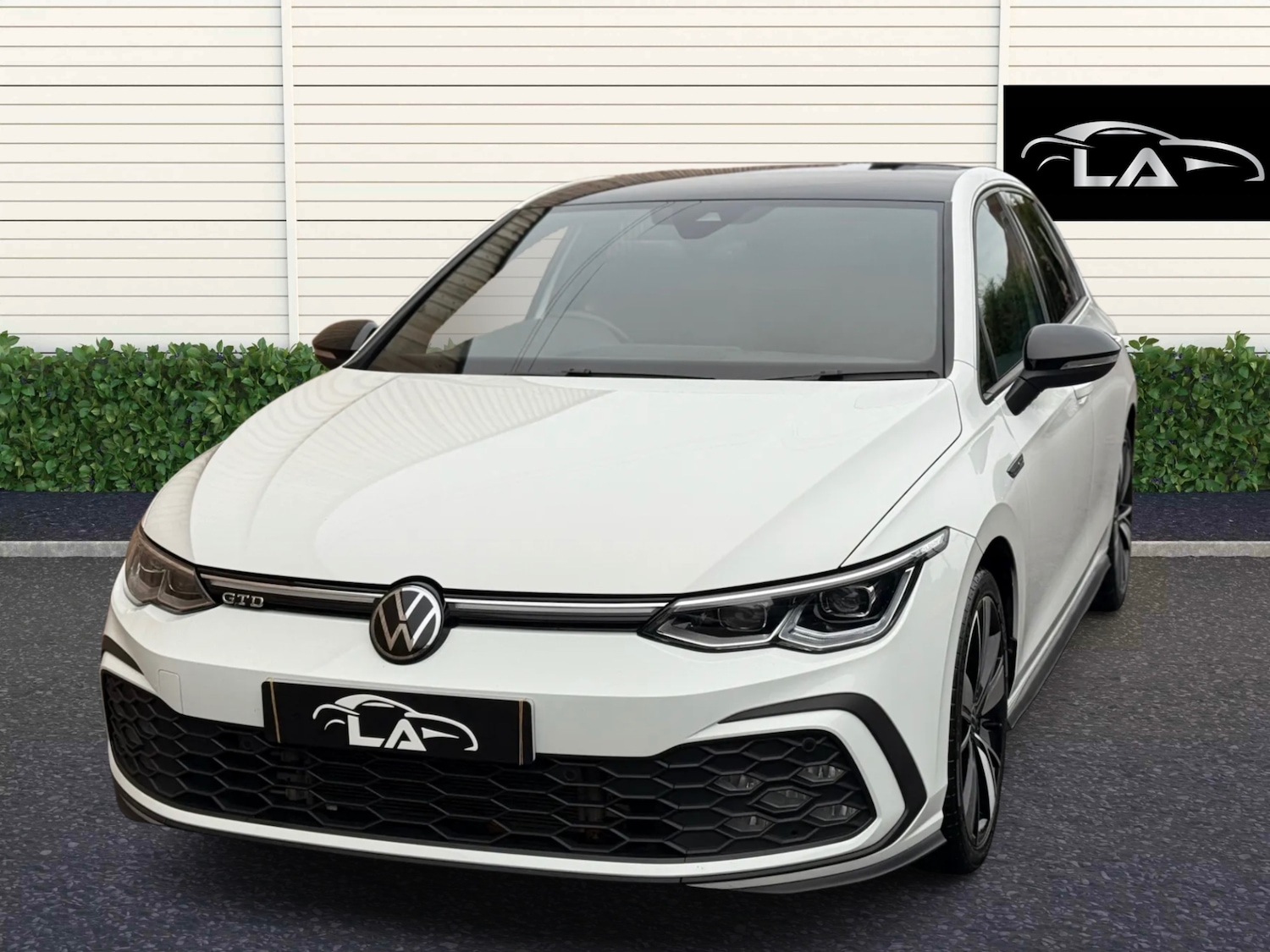 Used Volkswagen Golf 2024 for sale - 76221959: Photo 2