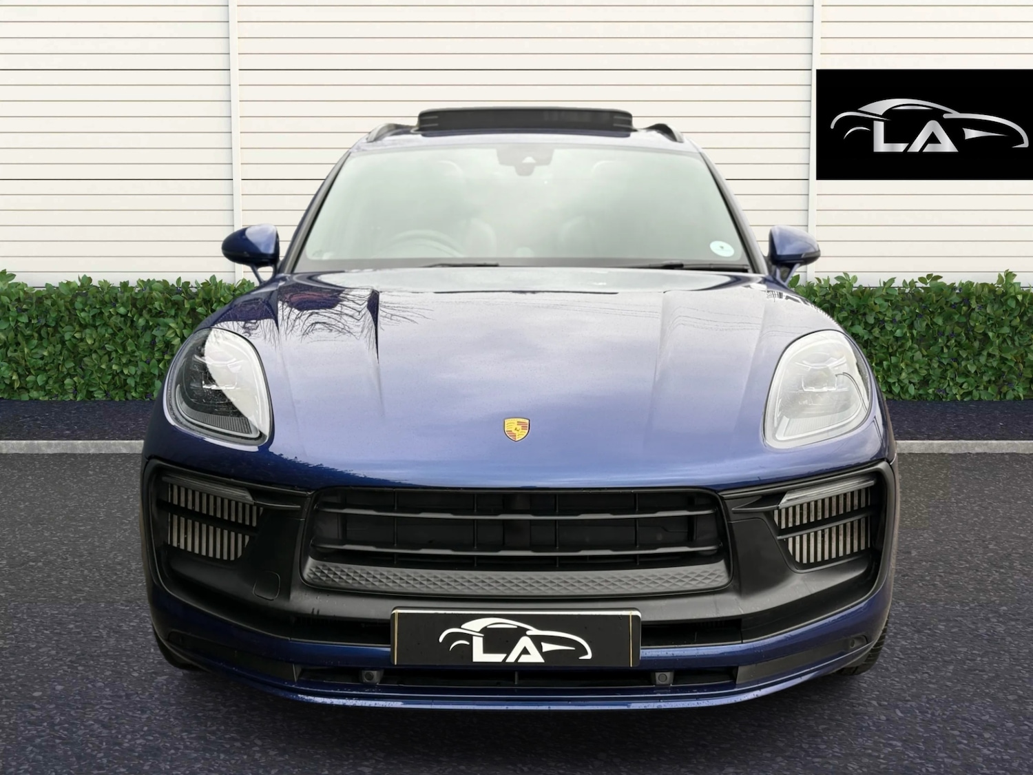 Used Porsche Macan 2024 for sale - 78056851: Photo 4