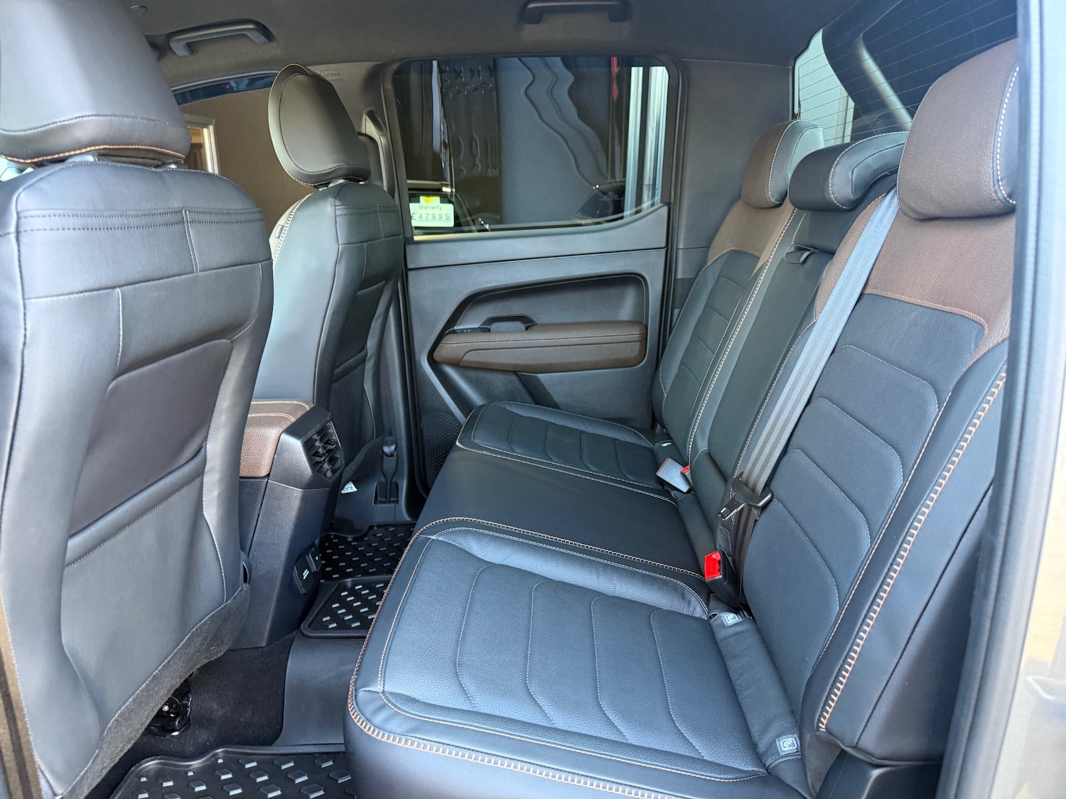 Used Volkswagen Amarok 2025 for sale - 75096557: Photo 5