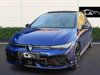 Used Volkswagen Golf 2024 for sale - 74211383: Photo