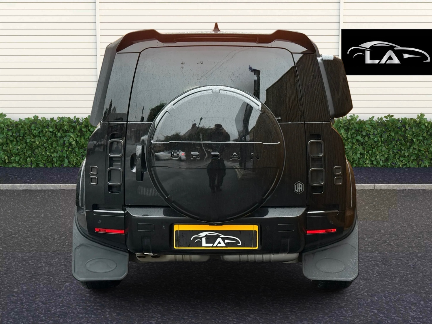 Used Land Rover Defender 2021 for sale - 77357004: Photo 7