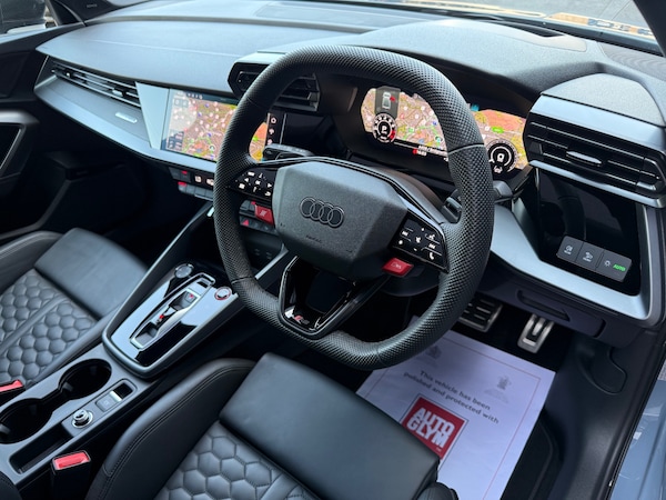 Used Audi RS3 2025 for sale - 75558909: Photo 9
