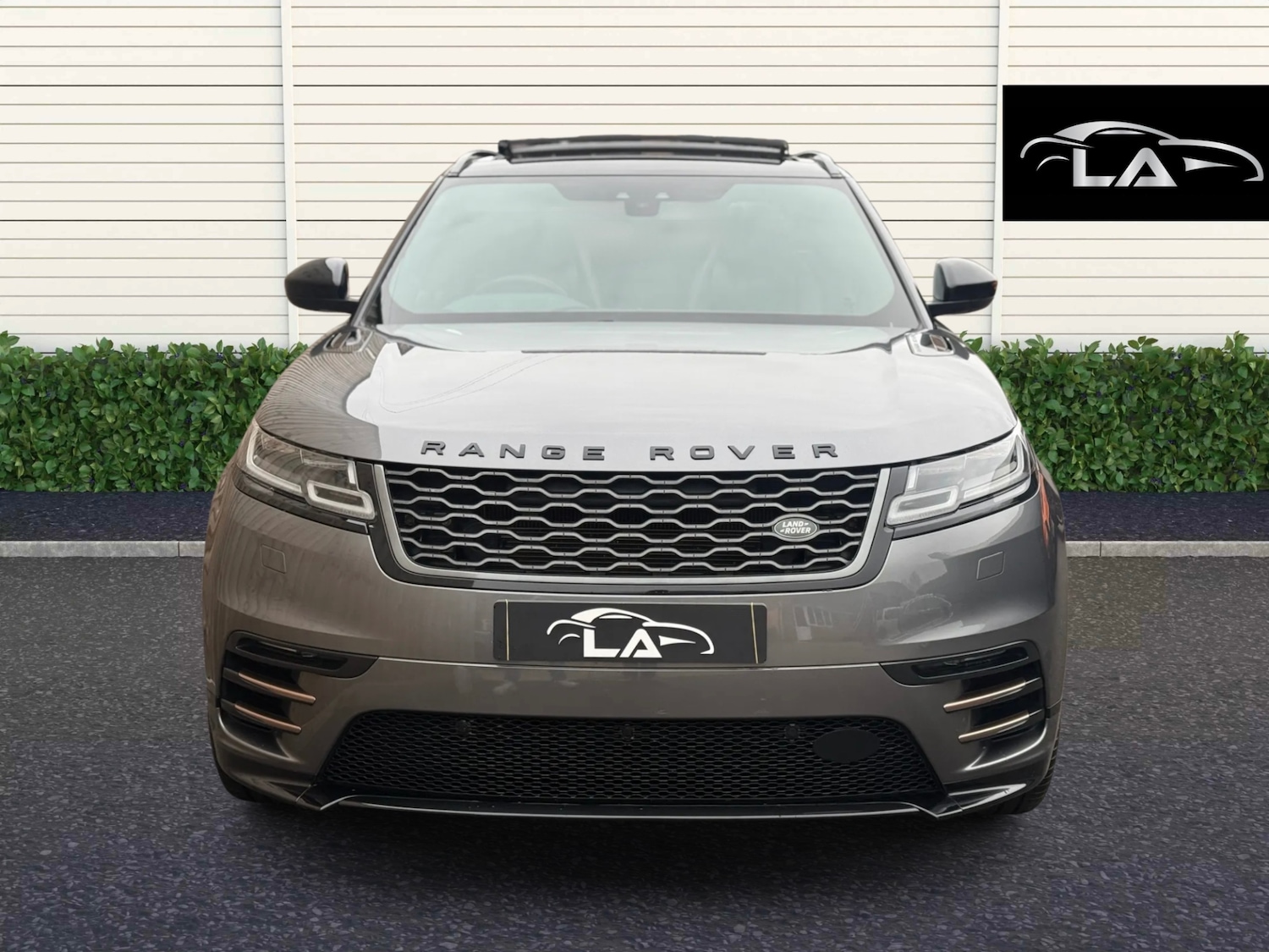 Used Land Rover Range Rover Velar 2019 for sale - 77326534: Photo 4