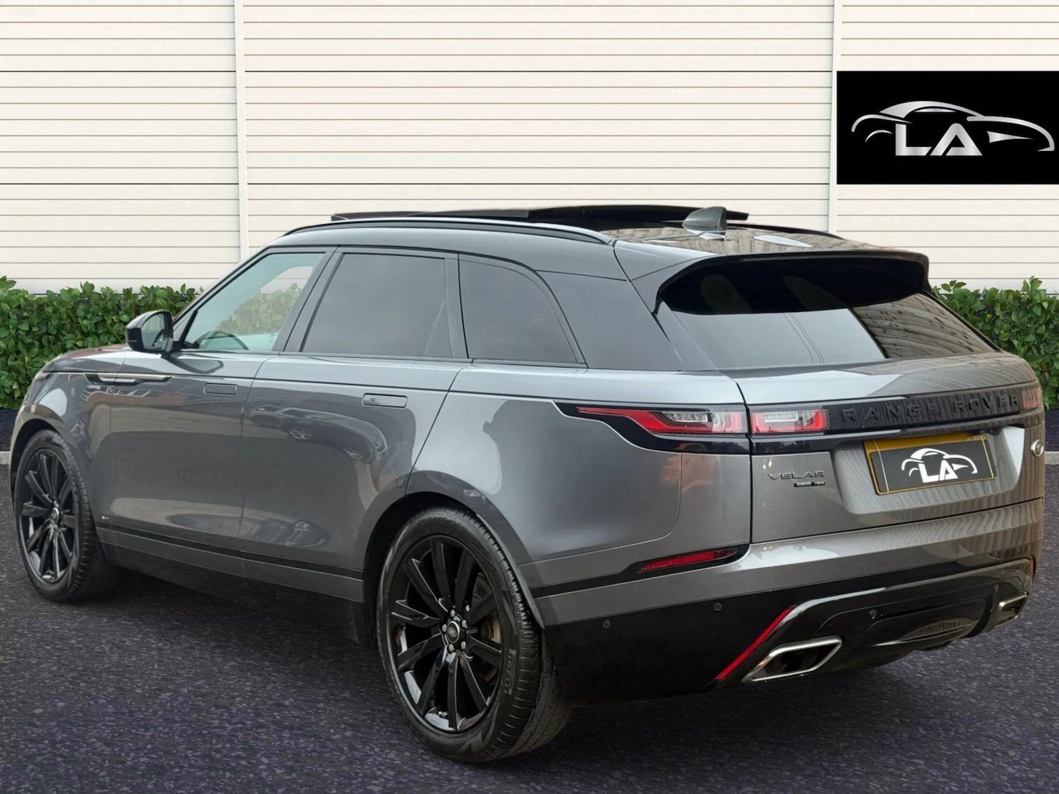 Used Land Rover Range Rover Velar 2019 for sale - 77326534: Photo 5