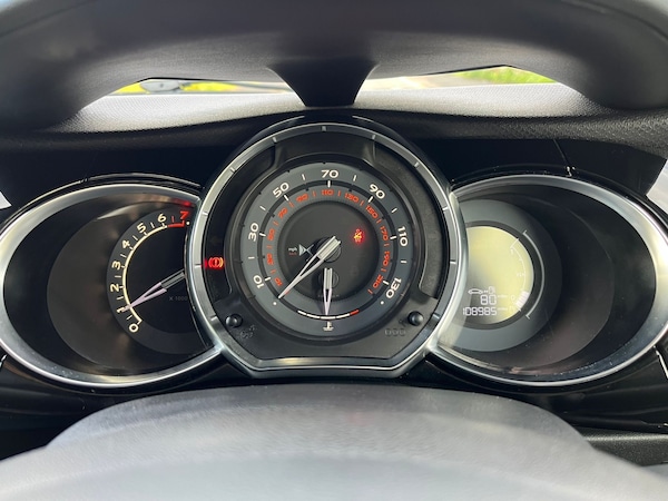 Used DS Automobiles DS 3 2018 for sale - 75402440: Photo 25