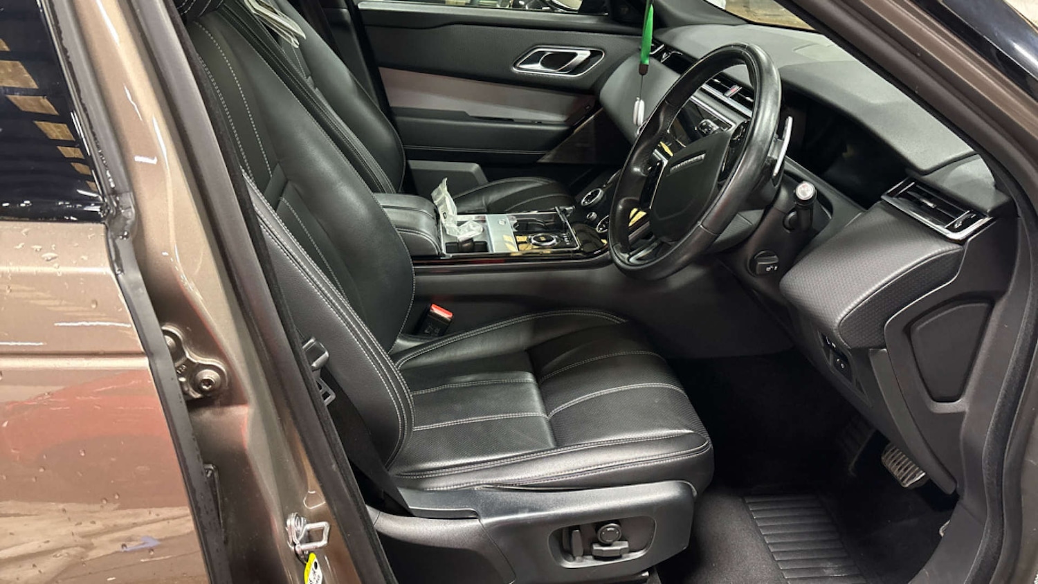 Used Land Rover Range Rover Velar 2020 for sale - 76462031: Photo 12