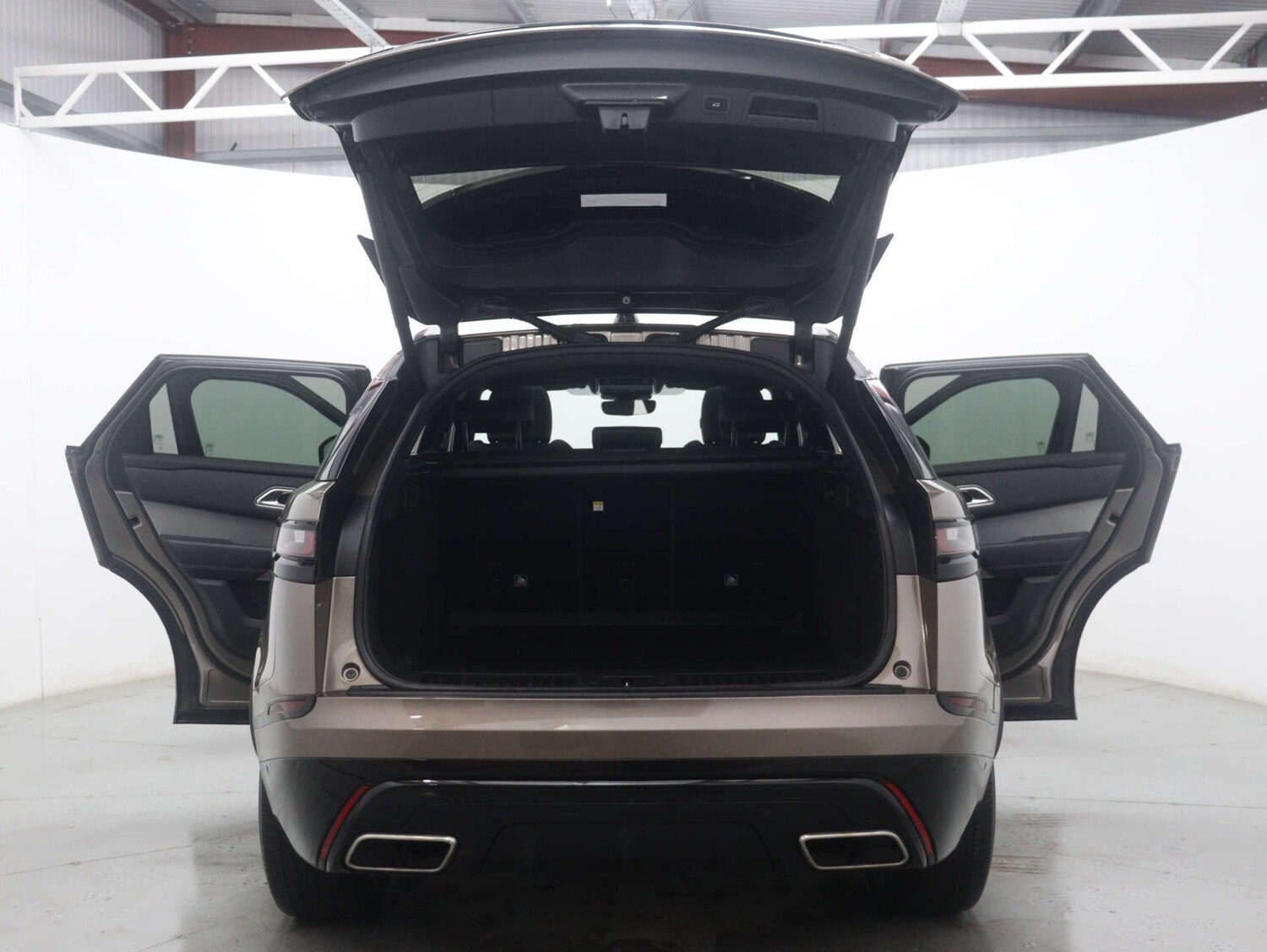 Used Land Rover Range Rover Velar 2020 for sale - 76462031: Photo 68