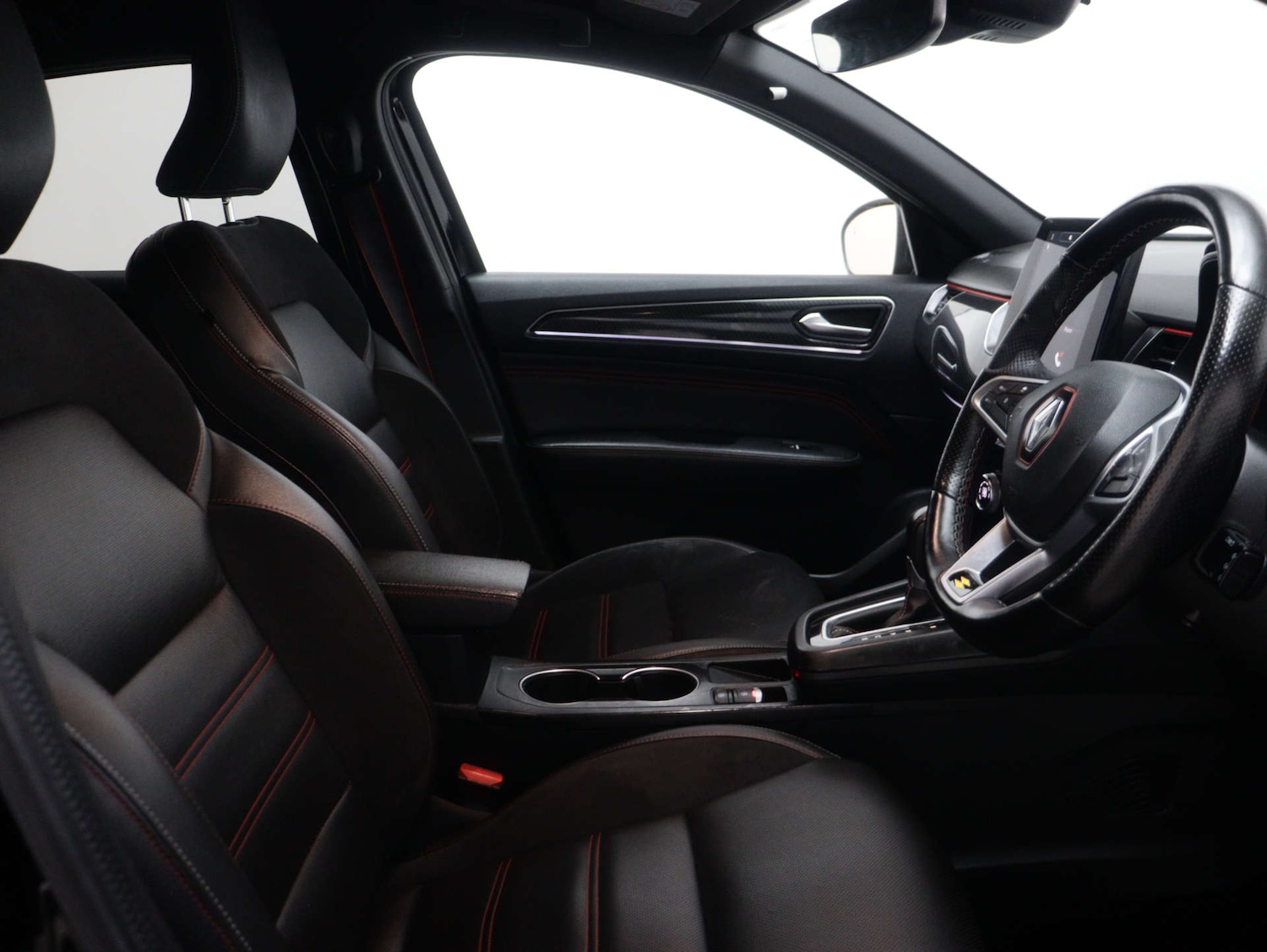 Used Renault Arkana 2022 for sale - 76046408: Photo 42