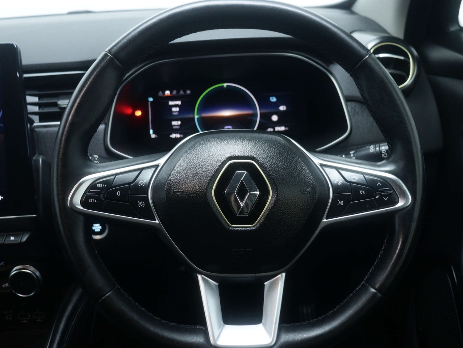 Used Renault Zoe 2022 for sale - 76946126: Photo 19