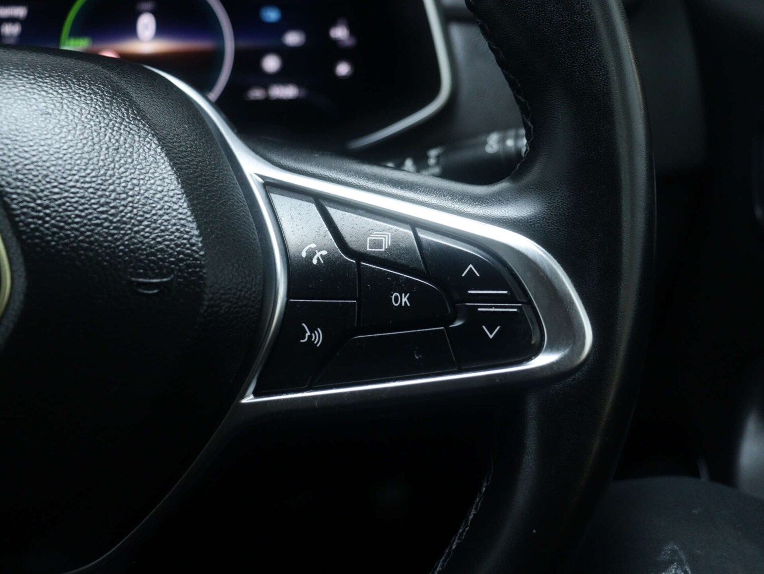 Used Renault Zoe 2022 for sale - 76946126: Photo 37