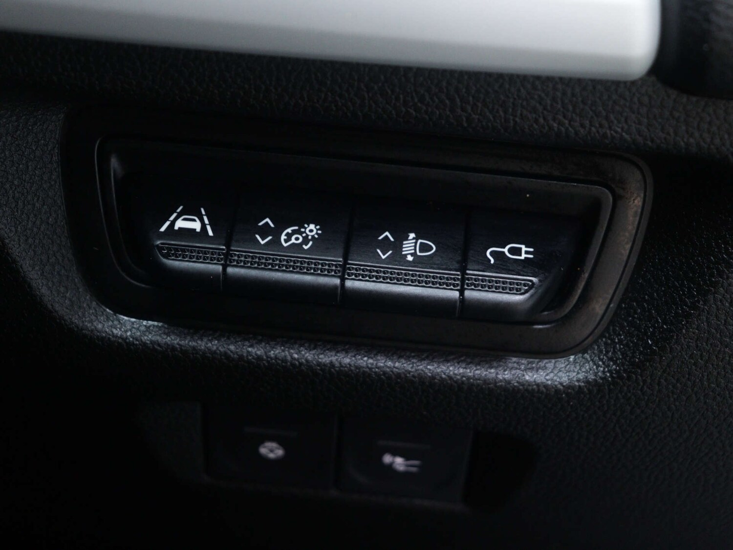 Used Renault Zoe 2022 for sale - 76946126: Photo 40