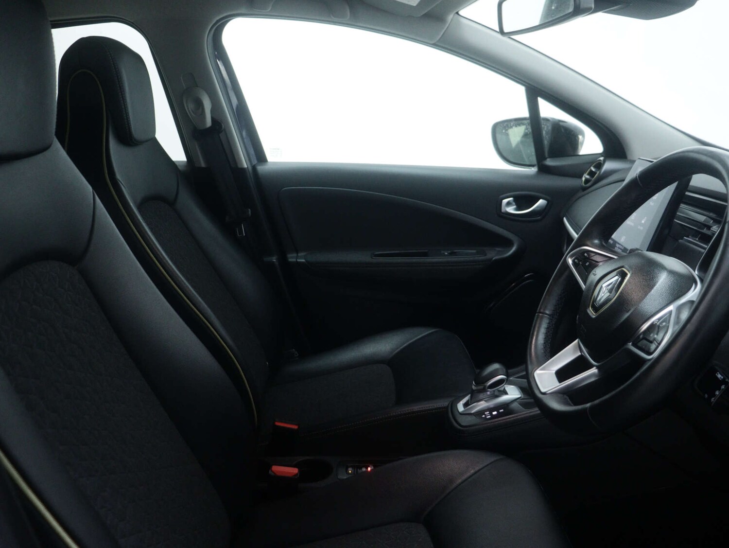 Used Renault Zoe 2022 for sale - 76946126: Photo 43