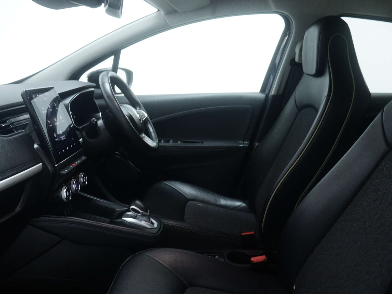 Used Renault Zoe 2022 for sale - 76946126: Photo 47