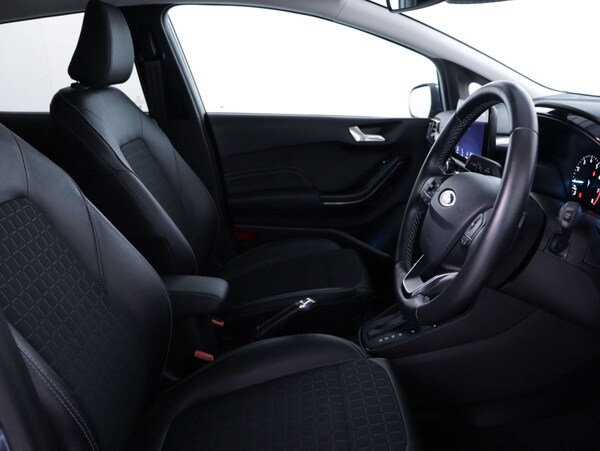 Used Ford Fiesta 2018 for sale - 74204221: Photo 33