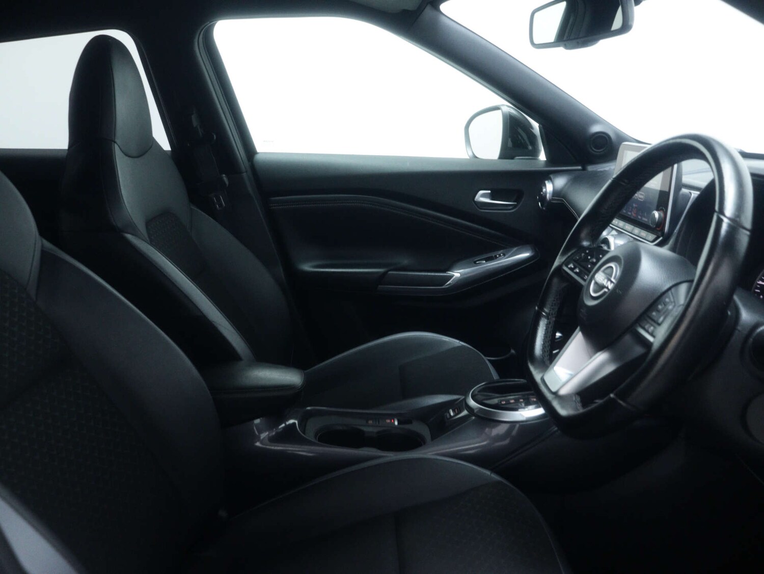 Used Nissan Juke 2024 for sale - 76969182: Photo 38