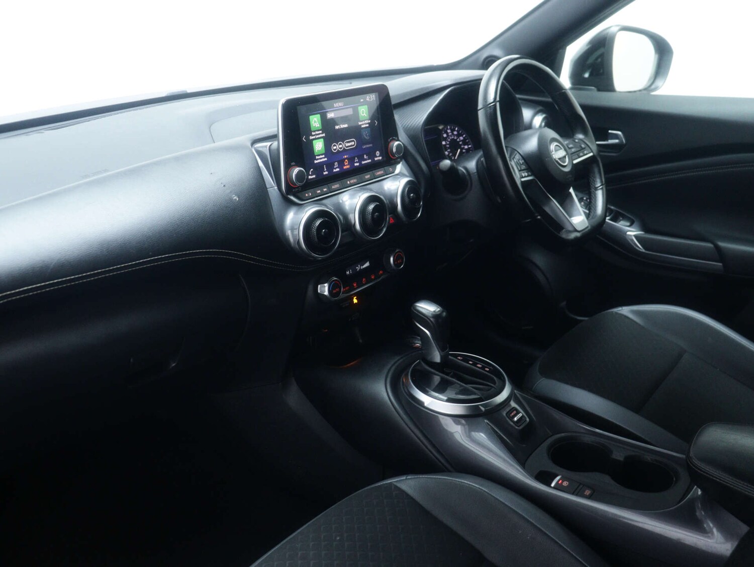 Used Nissan Juke 2024 for sale - 76969182: Photo 40