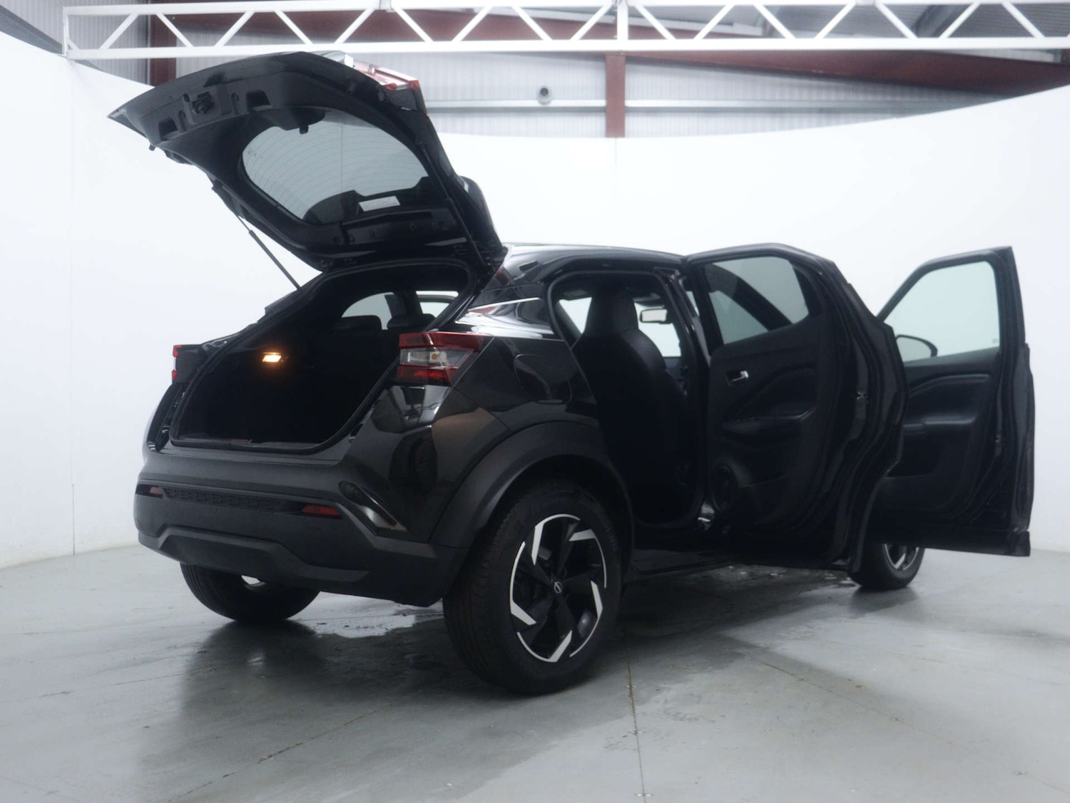 Used Nissan Juke 2024 for sale - 76969182: Photo 50