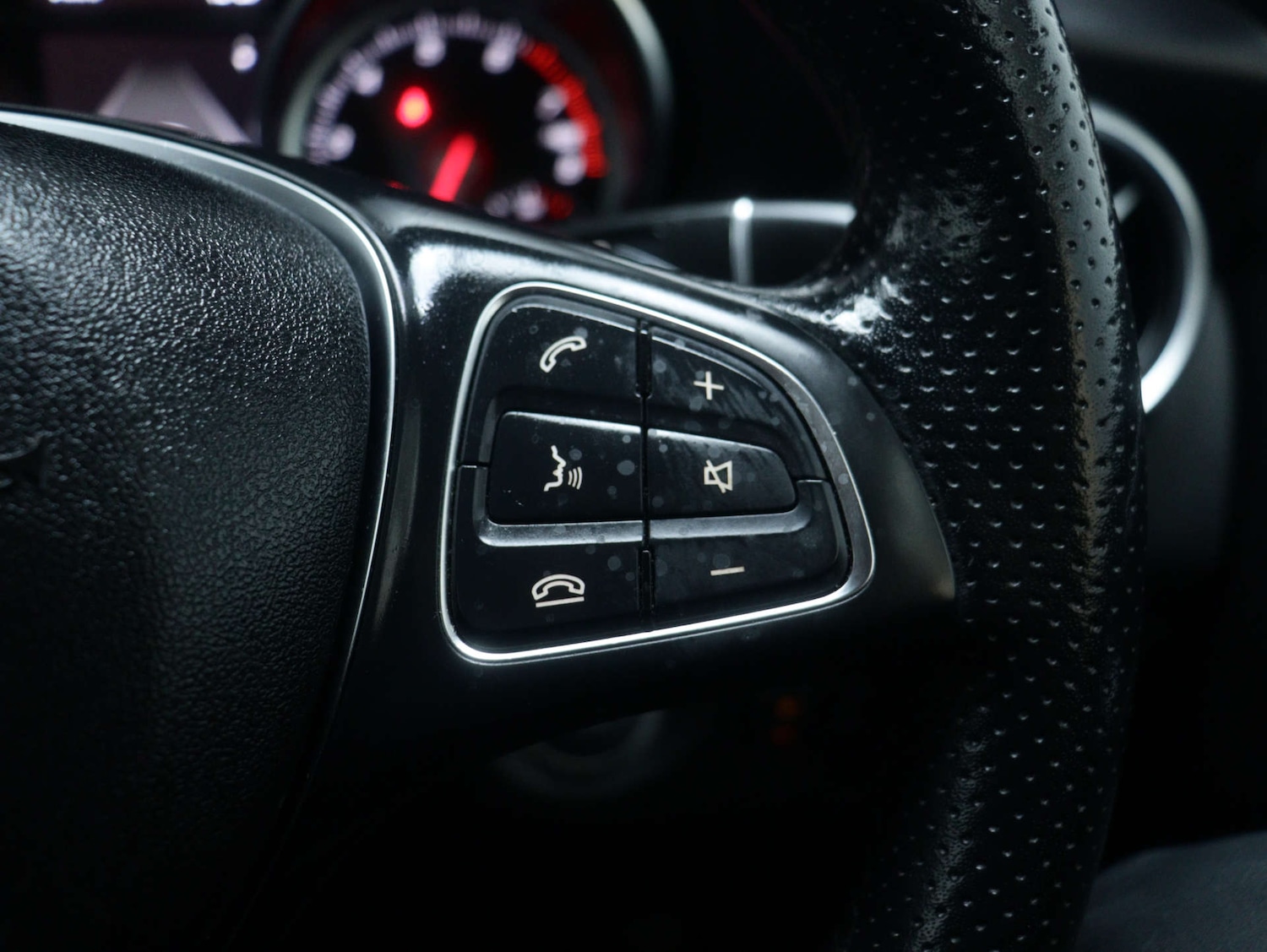 Used Mercedes-Benz GLA 2020 for sale - 76969183: Photo 32