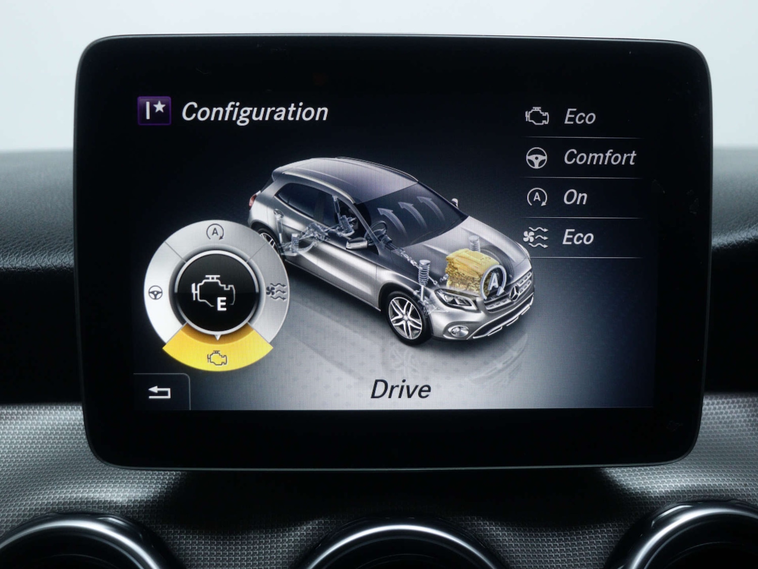 Used Mercedes-Benz GLA 2020 for sale - 76969183: Photo 35