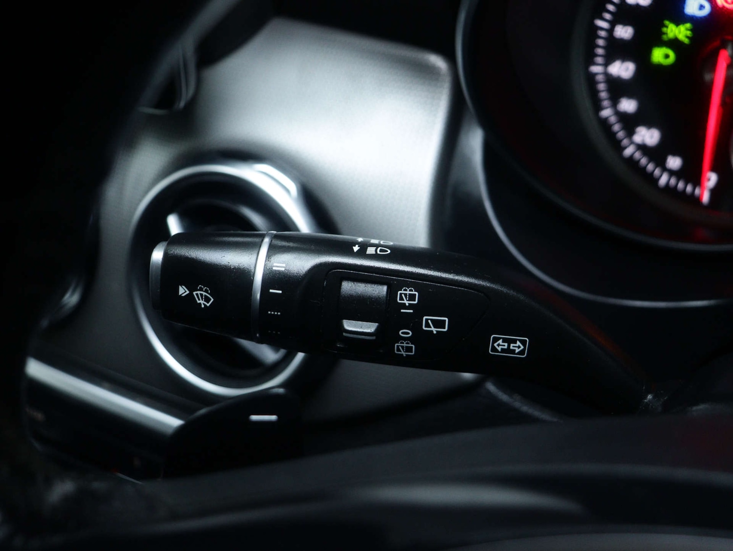 Used Mercedes-Benz GLA 2020 for sale - 76969183: Photo 37