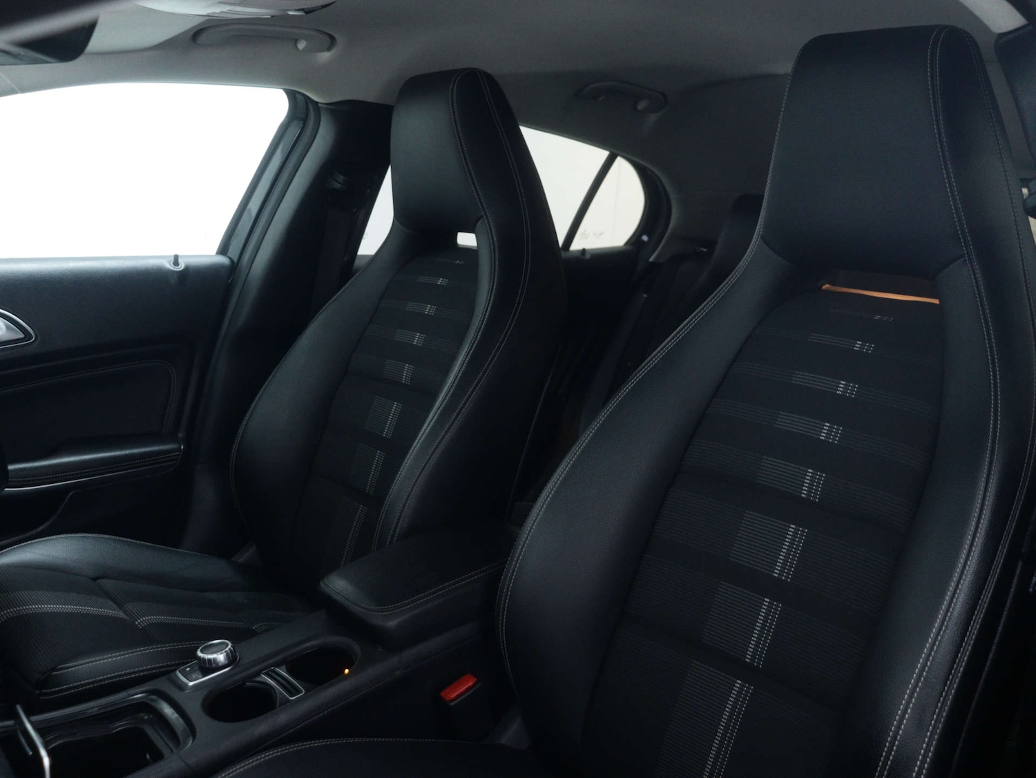 Used Mercedes-Benz GLA 2020 for sale - 76969183: Photo 49