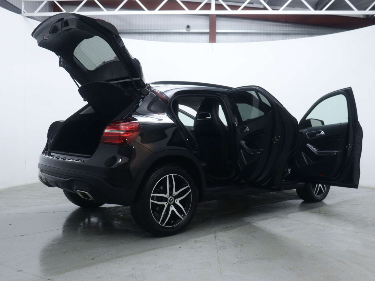 Used Mercedes-Benz GLA 2020 for sale - 76969183: Photo 60