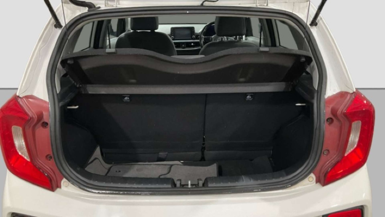 Used Kia Picanto 2019 for sale - 76604254: Photo 10