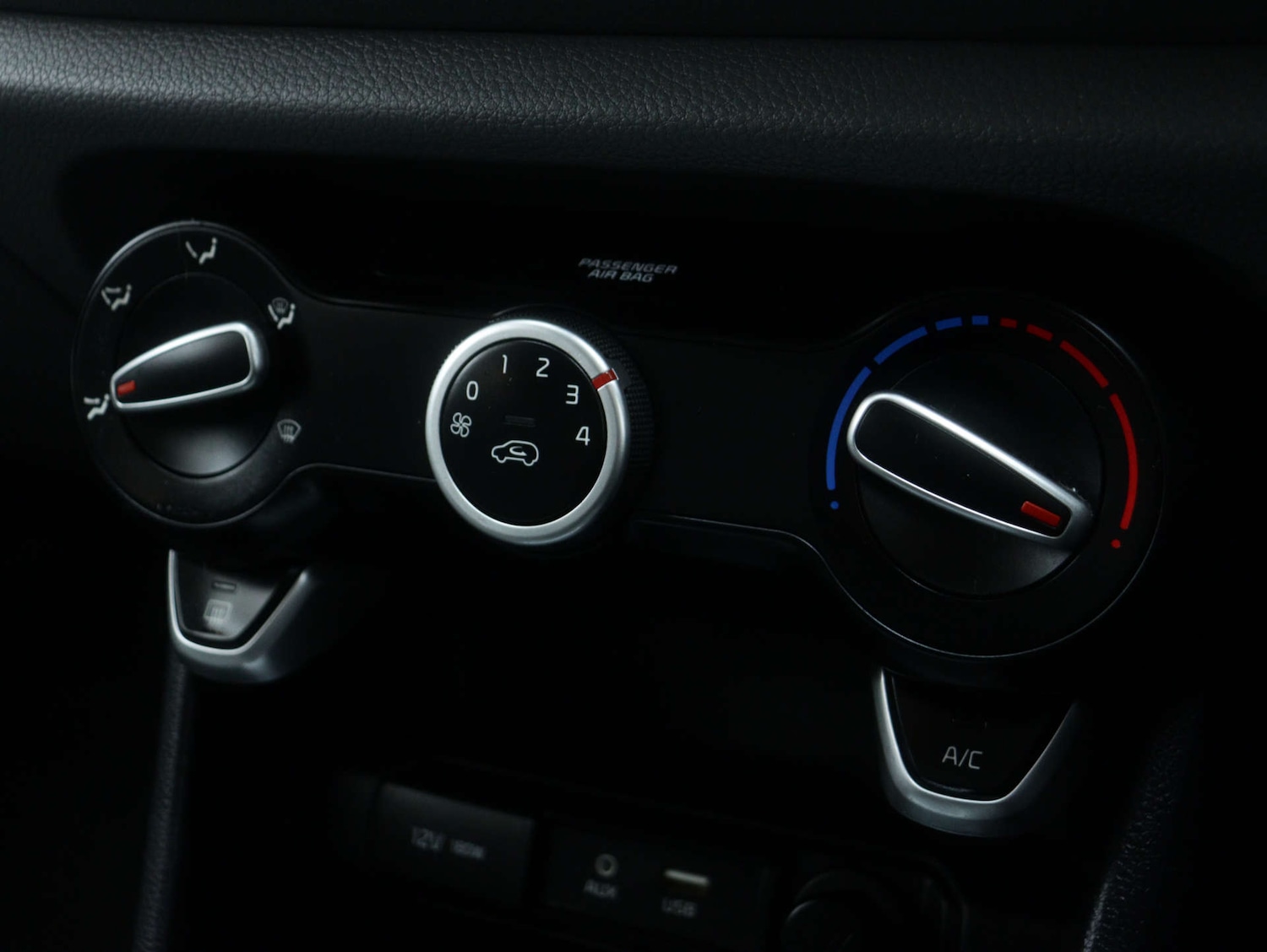 Used Kia Picanto 2019 for sale - 76604254: Photo 25