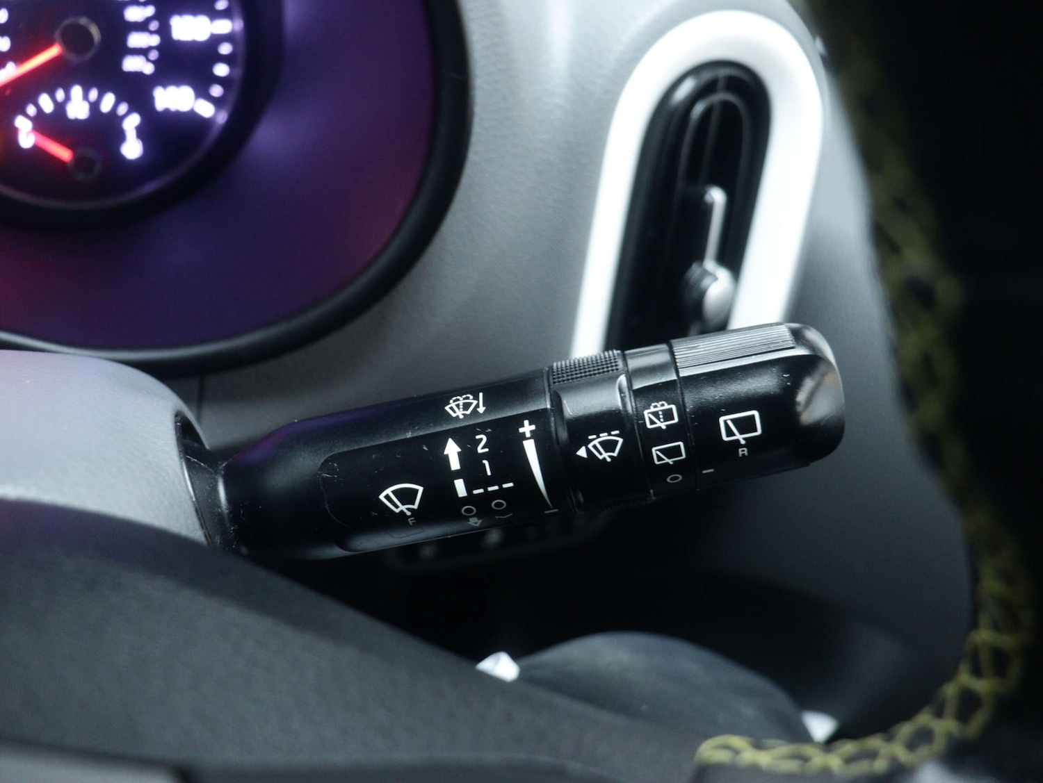 Used Kia Picanto 2019 for sale - 76604254: Photo 30